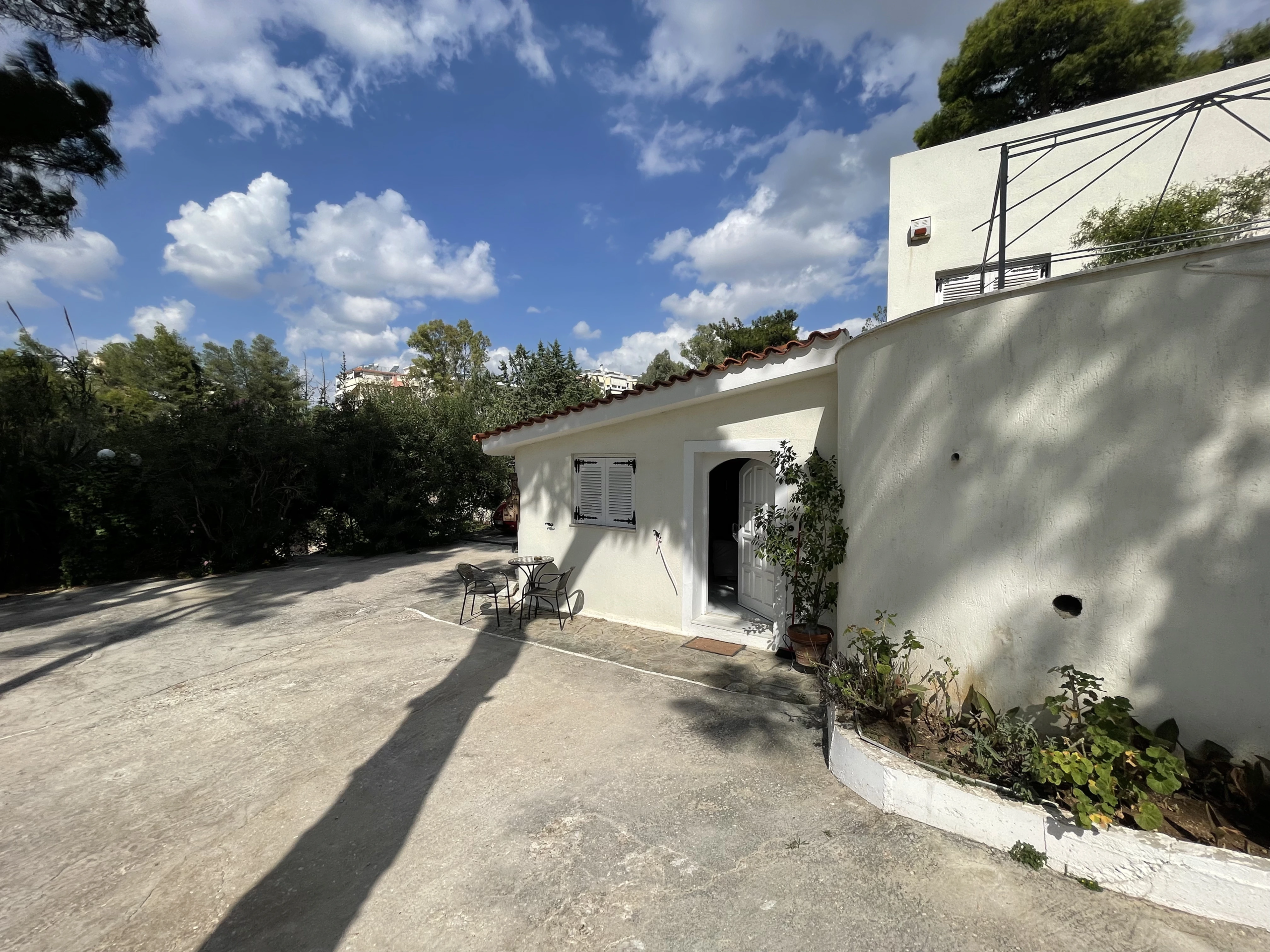 Elegant Villa for Sale in Pefki