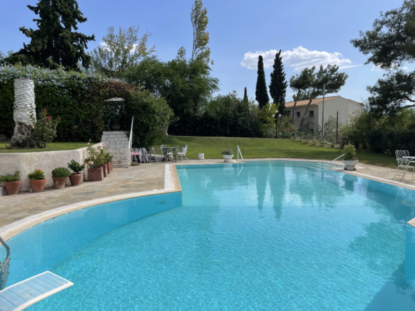 Elegant Villa for Sale in Pefki (28)