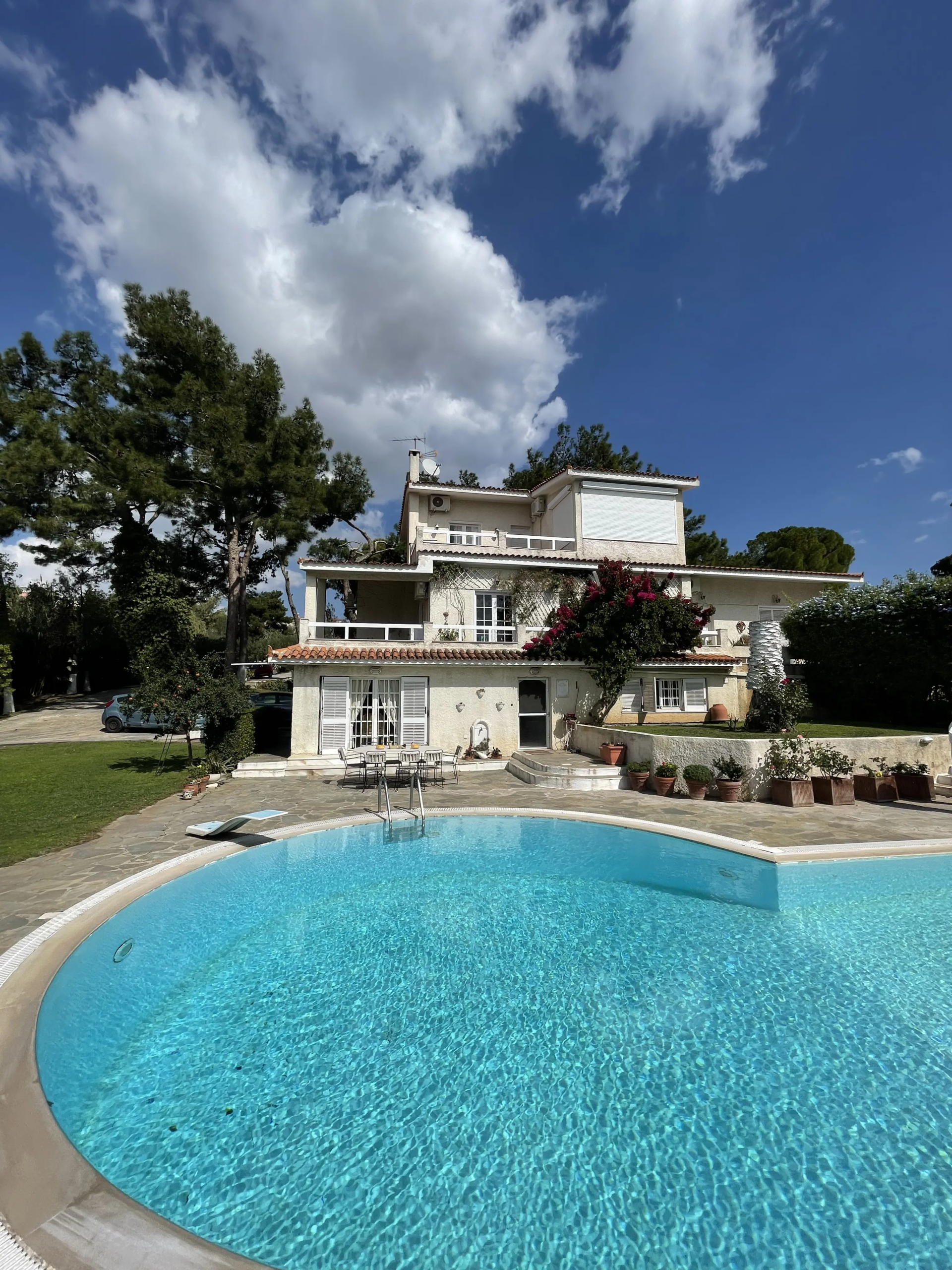 Elegant Villa for Sale in Pefki