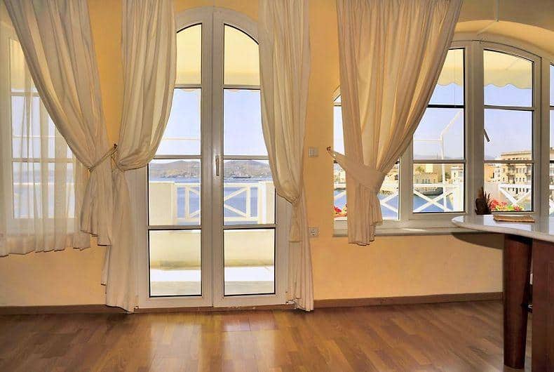 Seafront Maisonette in Syros