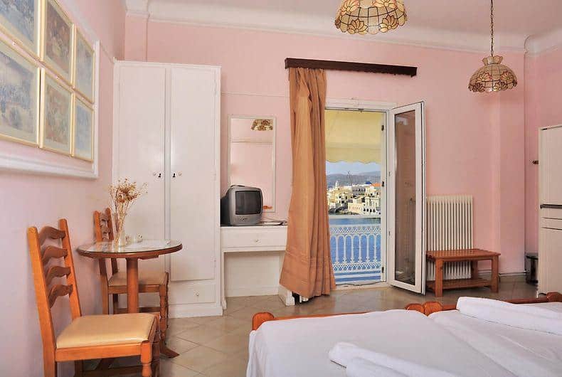 Seafront Maisonette in Syros