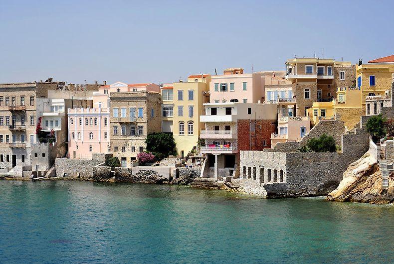 Seafront Maisonette in Syros