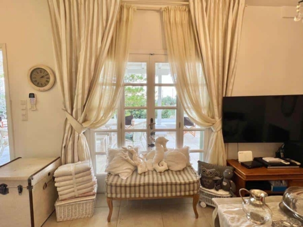 House-for-sale-in-Megara14