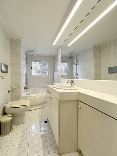 Luxury apartment for rent in the area of Papagou